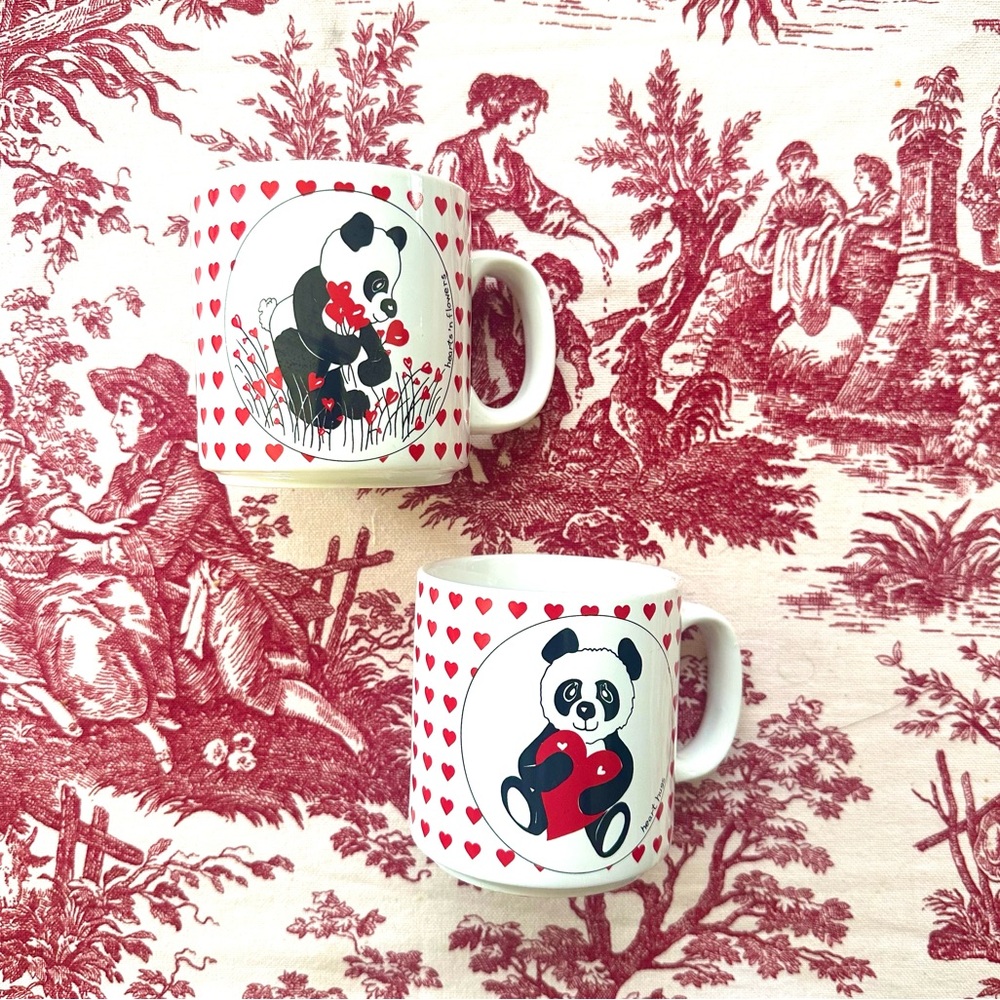 ❤️🐼 VINTAGE 80s HEARTS & PANDAS COFFEE CUPS 🐼❤️